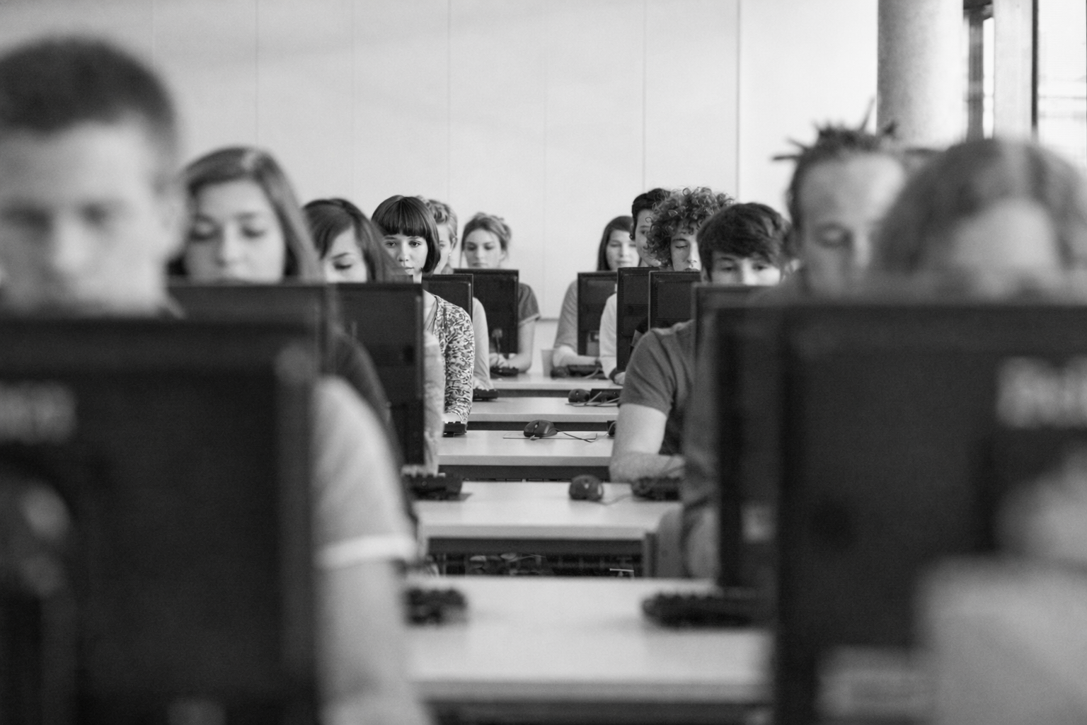 videoTUTORIAL_vzdelavanie_v_skolach